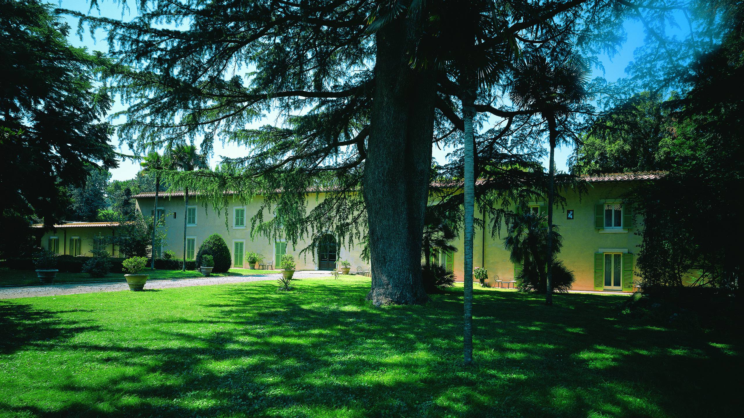 Hotel-Villa-Grazioli-Grottaferrata-Limonaia-wing